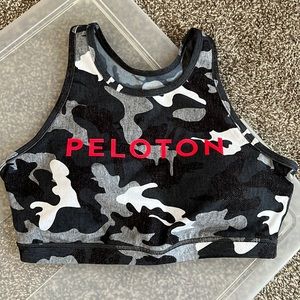 Peloton Wear It To Heart WITH Camo Gray Red Bra M Medium Vintage ❤️🖤 EUC